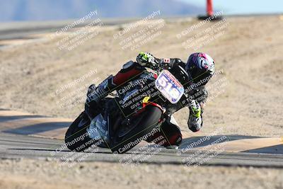 media/Dec-07-2025-CVMA (Sun) [[3e7d2de5dc]]/Race 5-Formula UL-CVMA Hooligans-American Thunder/